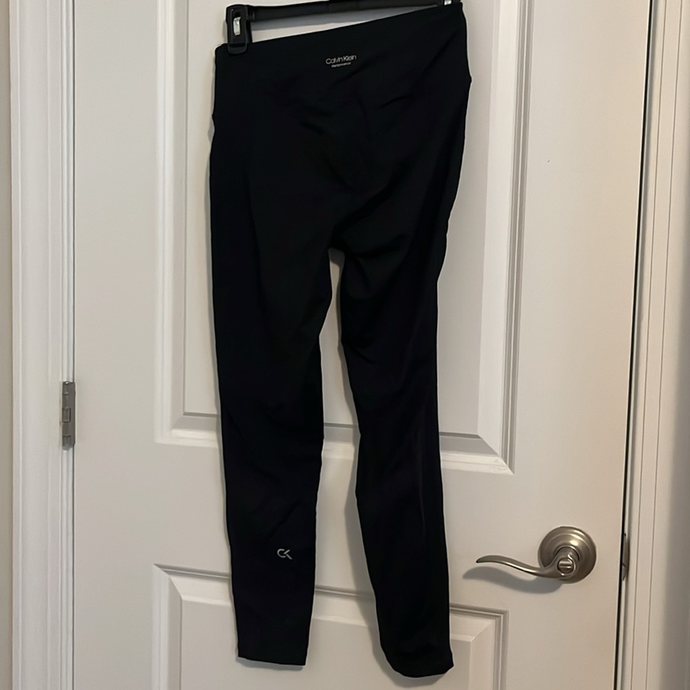 Calvin Klein Performance Cropped Black Leggings 💖 - Picture 9 of 12